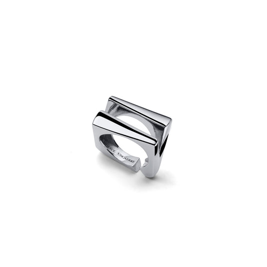 Anello design argentato